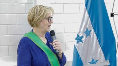 Embajadora de EE. UU. en Honduras llama a prepararse para elecciones generales